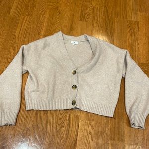 Cropped buttoned sweater